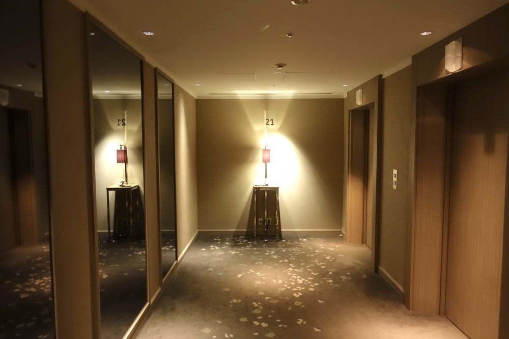 東京マリオットホテルエレベーターホール