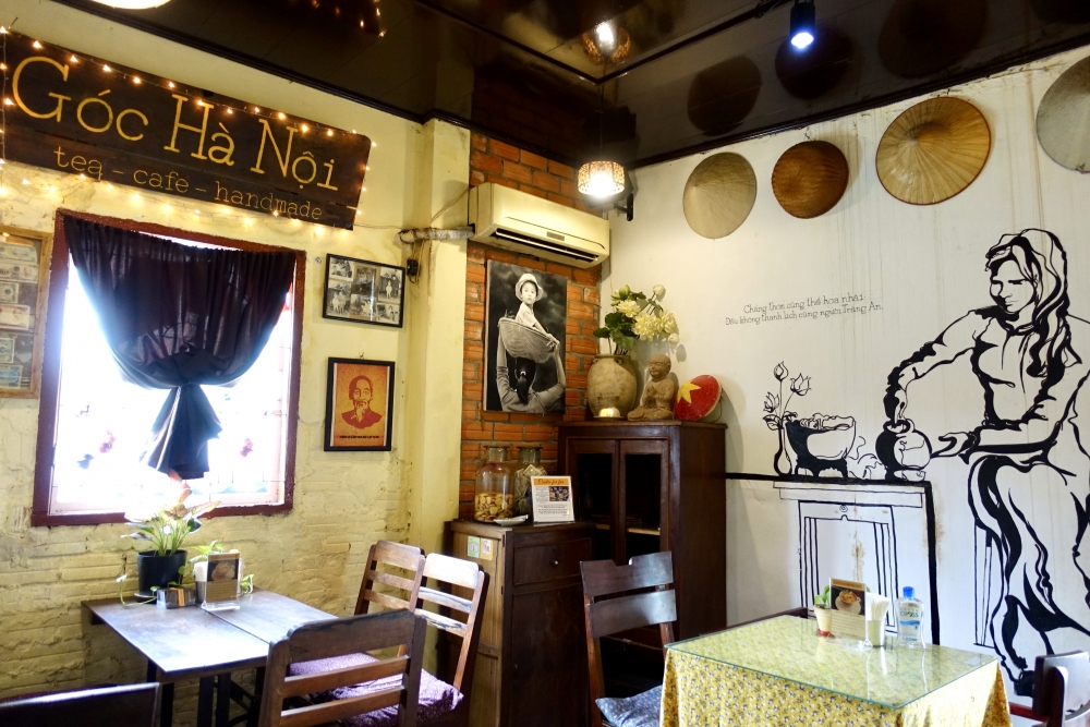 エッグコーヒーの名店Little HaNoi Egg coffee3階の様子