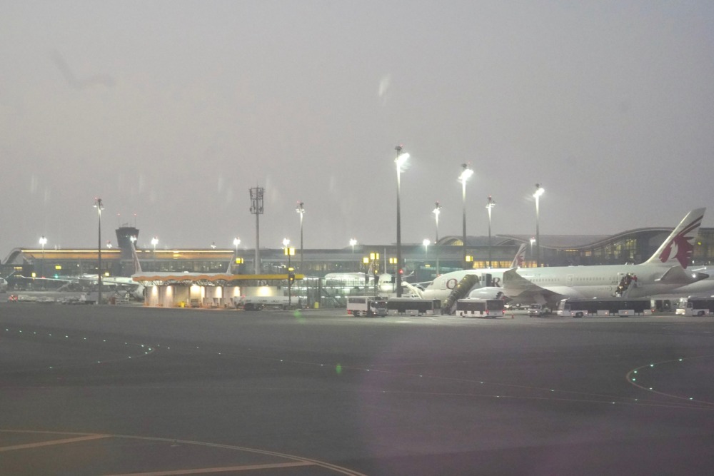 カタール航空ビジネスクラスQsuite・ドーハ・ハマド国際空港に到着
