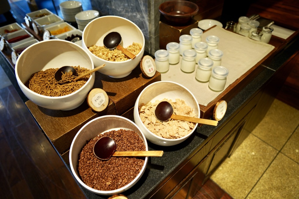 リッツ・カールトン沖縄・グスクの朝食・ヨーグルト