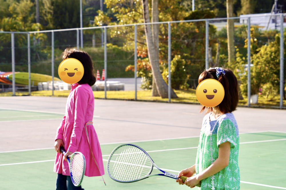 シェラトン沖縄・無料アクティビティ・テニスを楽しむ