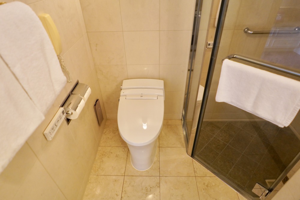 名古屋マリオットアソシアホテルの2910号室トイレ