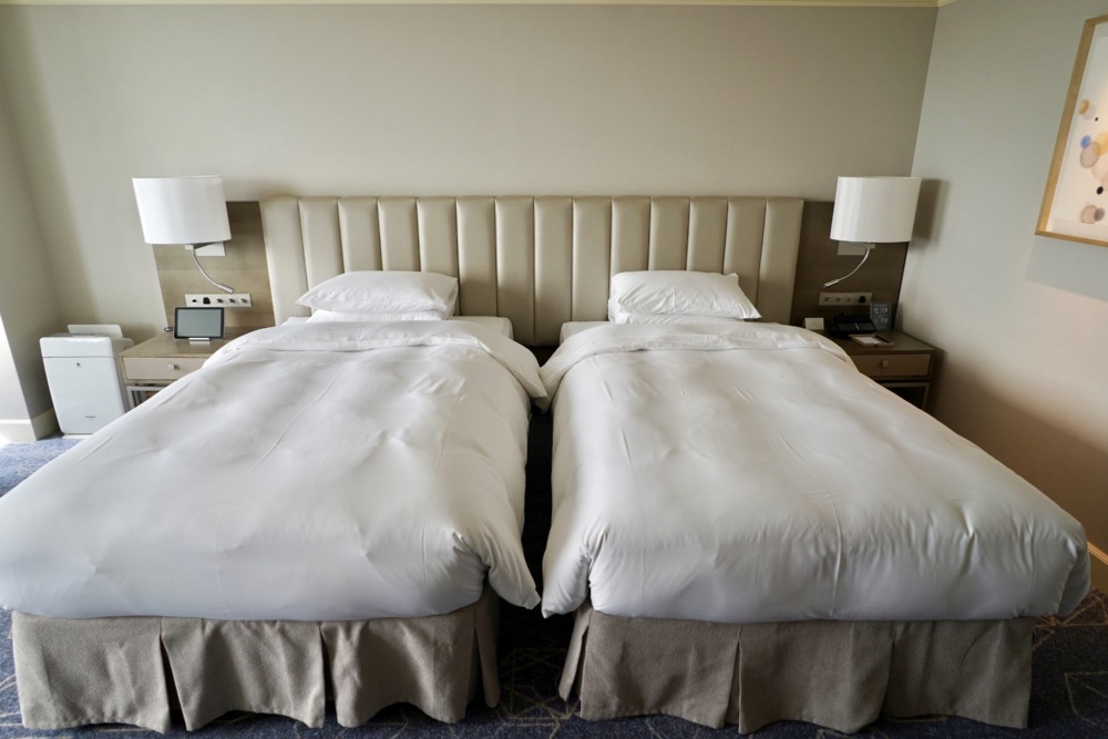 名古屋マリオットアソシアホテルの2910号室ベッド