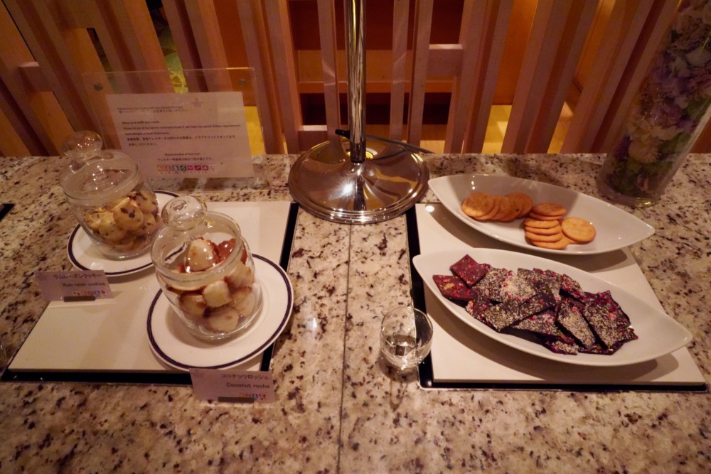 シェラトングランドホテル広島・クラブラウンジ・ティータイムのお菓子