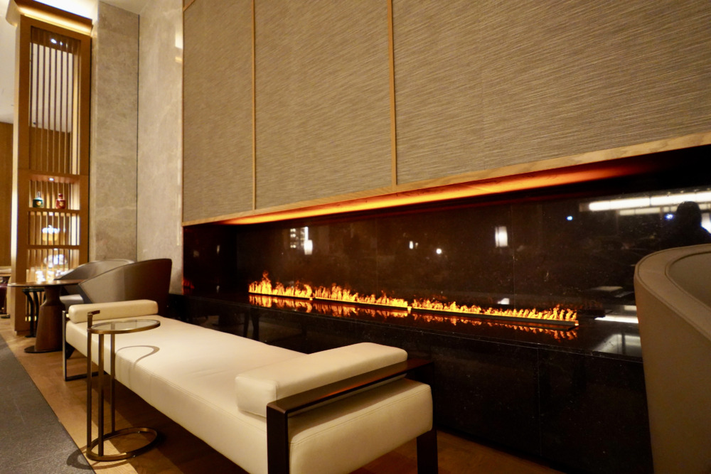 JWマリオットホテル奈良宿泊記・ロビーの暖炉