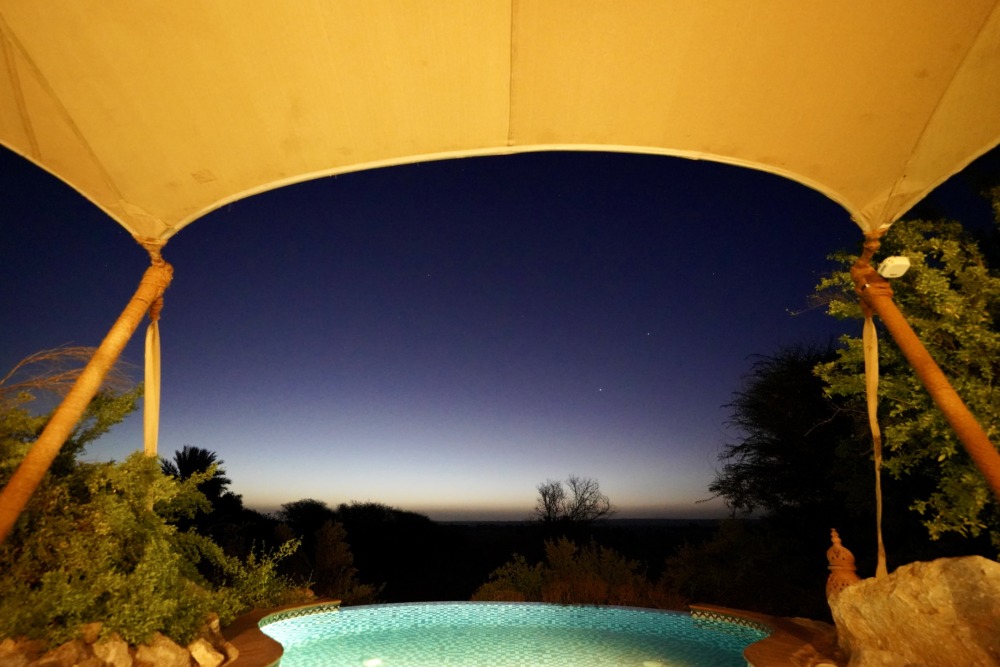 アルマハ・ア・ラグジュアリーコレクション宿泊記・プライベートプールから夜空を眺める