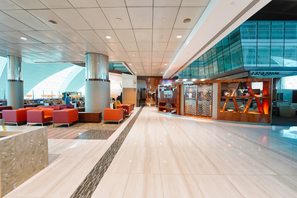 ドバイ国際空港コンコースBエミレーツ航空ビジネスクラスラウンジ・入室