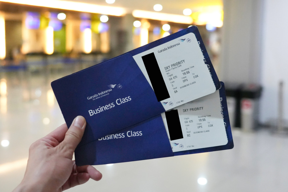 デンパサール・ングラライ国際空港に到着・ビジネスクラス搭乗券