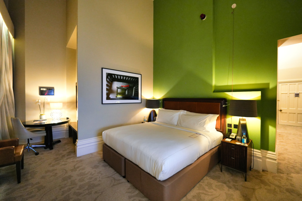 セントパンクラス・ルネッサンスホテル・ロンドン宿泊記・ベッド