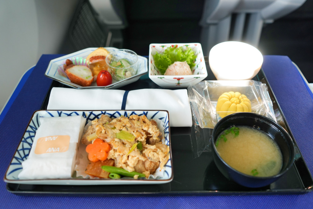 ANA国際線ビジネスクラス搭乗記・台北-羽田・和食