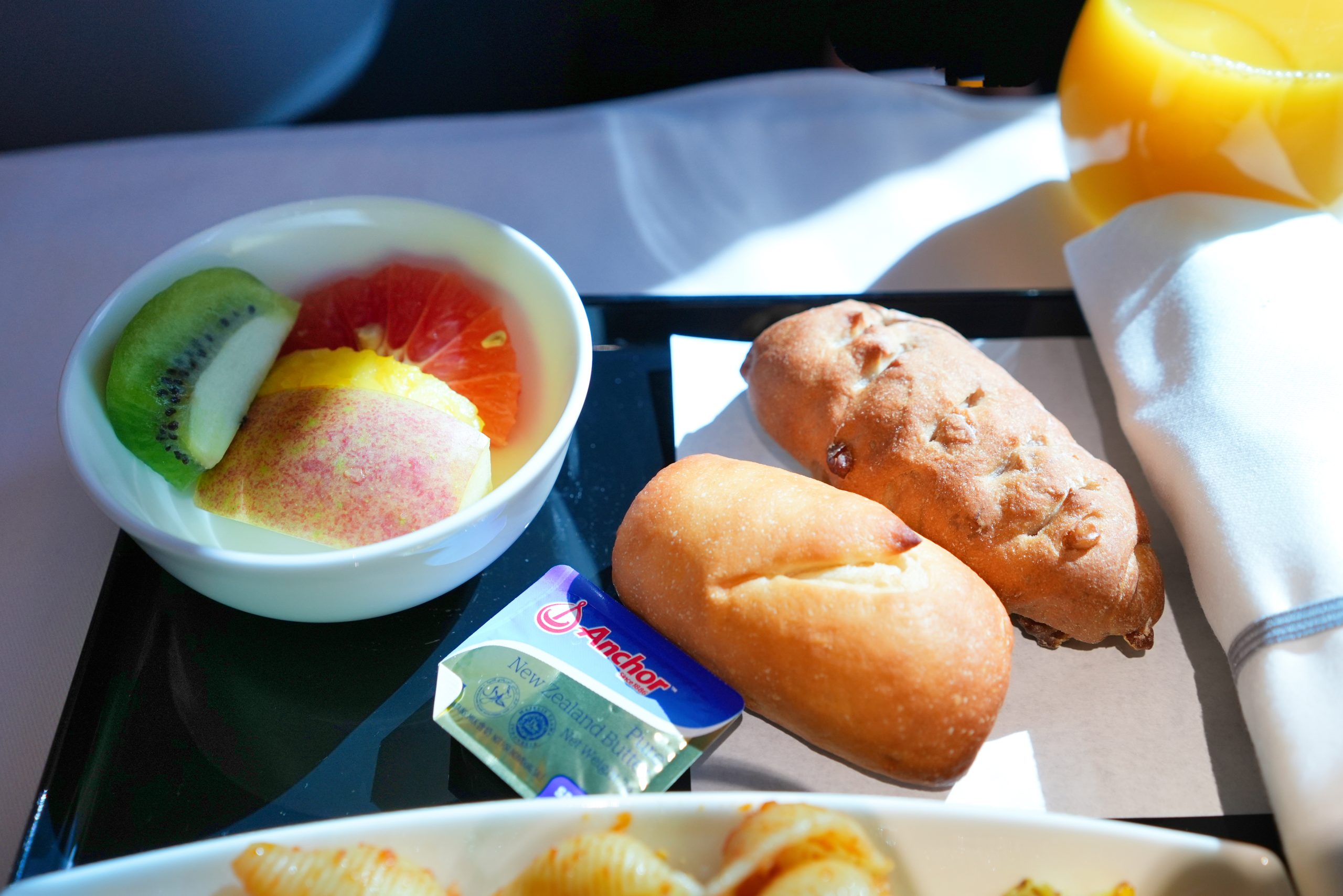 Bread and fruit selection on ANA Business Class second meal